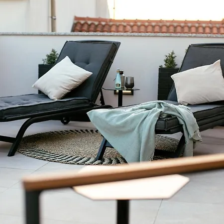 Fk Luxury Penthouse Apartment Pakostane