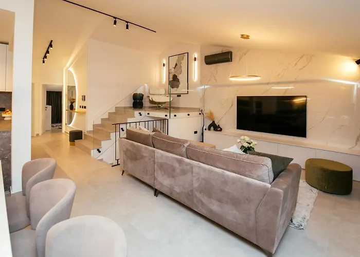 Apartmán Fk Luxury Penthouse *